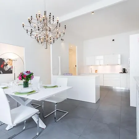 Apartment 5-star On Rue D'antibes Cannes