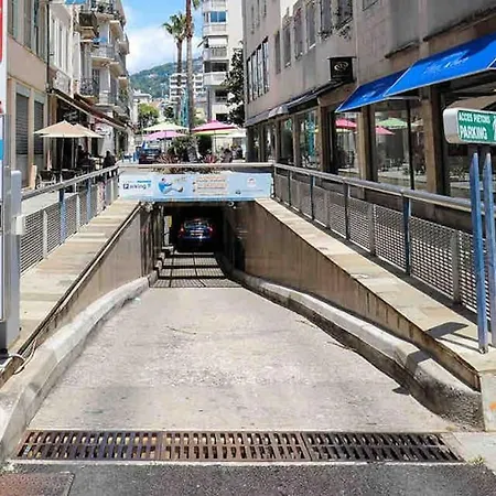 5-star On Rue D'antibes Apartment Cannes