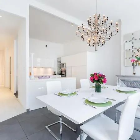 5-star On Rue D'antibes Apartment Cannes