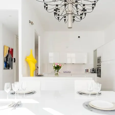 5-star On Rue D'antibes
