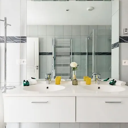 Apartment 5-star On Rue D'antibes
